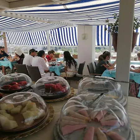 فندق مبيت وإفطار Ephesian Hotel & Guesthouse كوشاداسيه