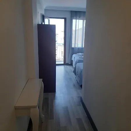 Ephesian & Guest house 2*
