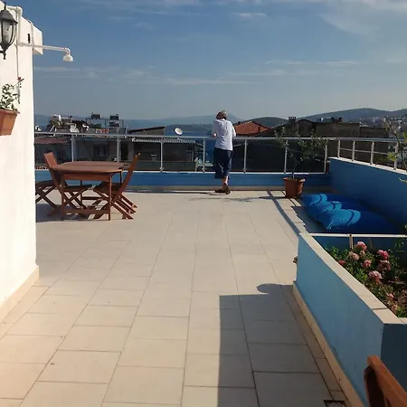 בית הארחה Ephesian & 3*